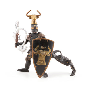 Figur „Master of Arms“ mit Stierwappen