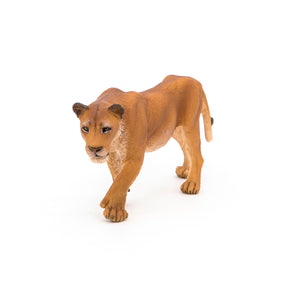 Figurine Lionne