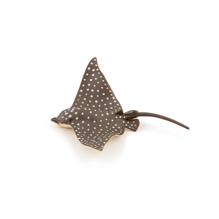 Leopard Ray Figurine