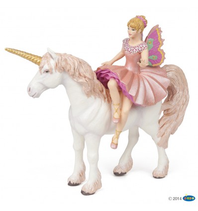 Ballerine sur sa licorne