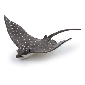 Leopard Ray Figurine