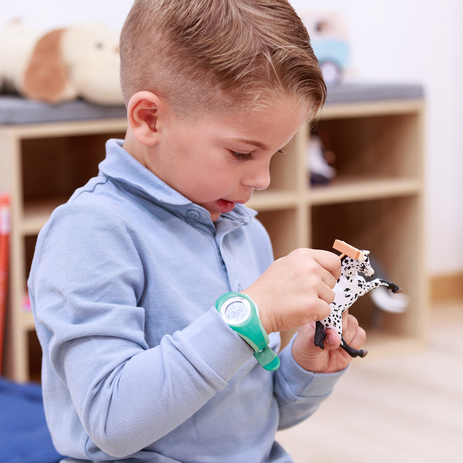 Schwarze Appaloosa-Fohlenfigur